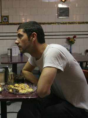 Broken_English - 11 - Melvil_Poupaud